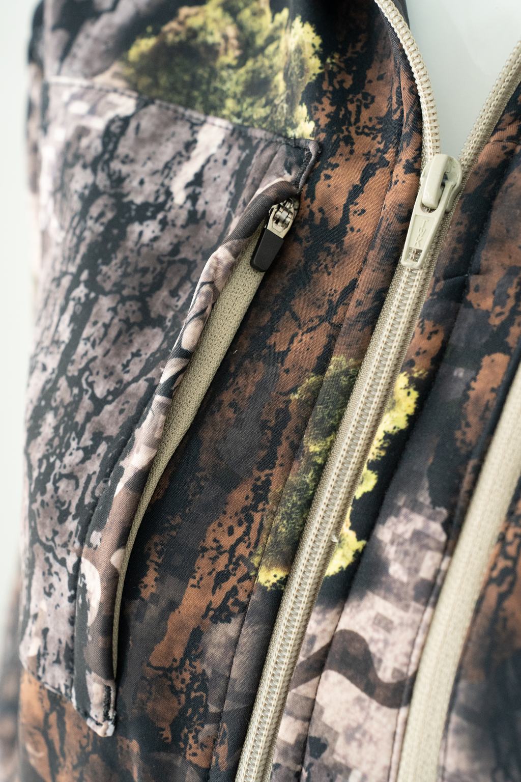 BIOMORPH Ladies Camo Softshell Jacket