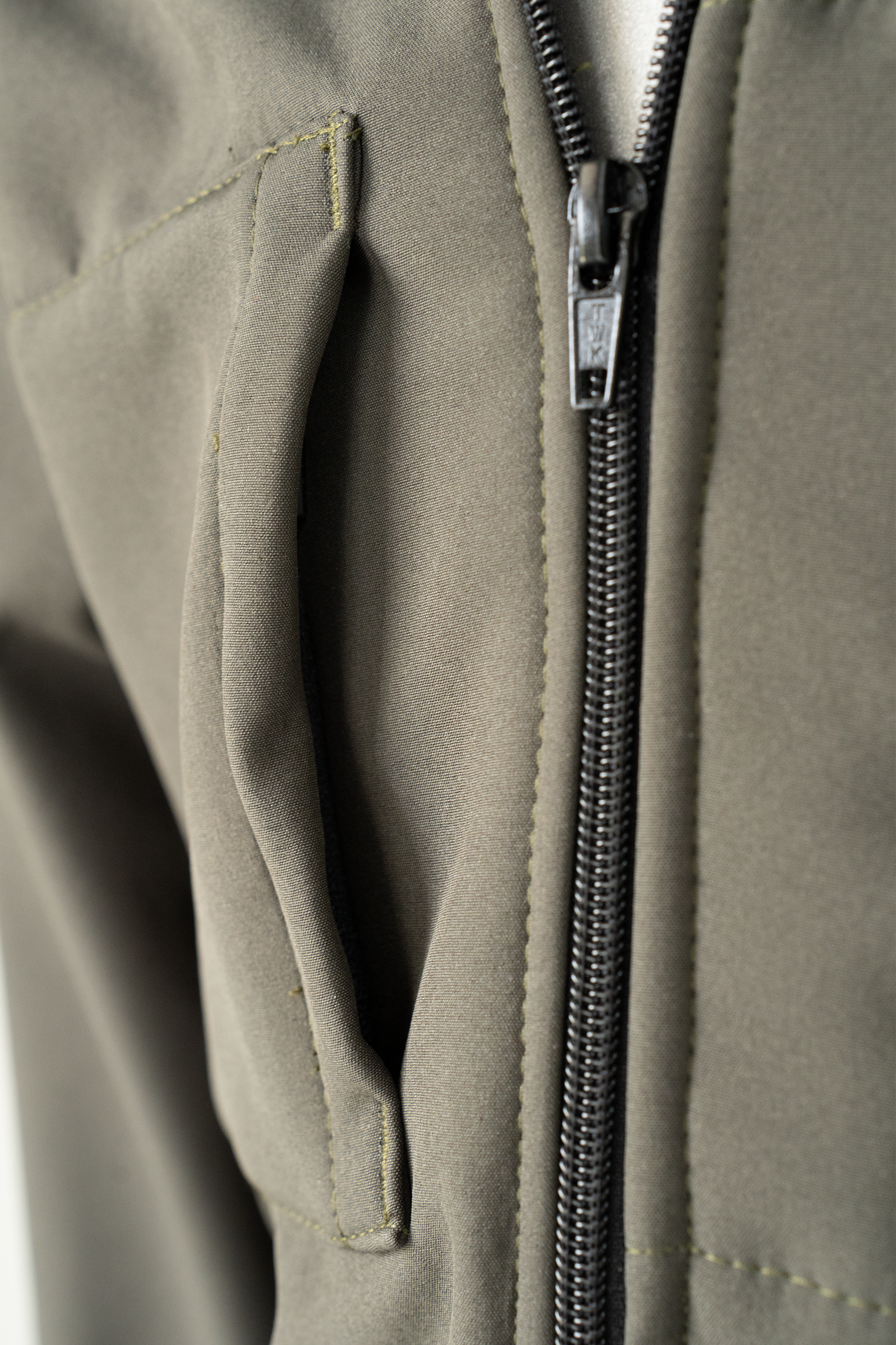 BIOMORPH Kids Olive Softshell Jacket